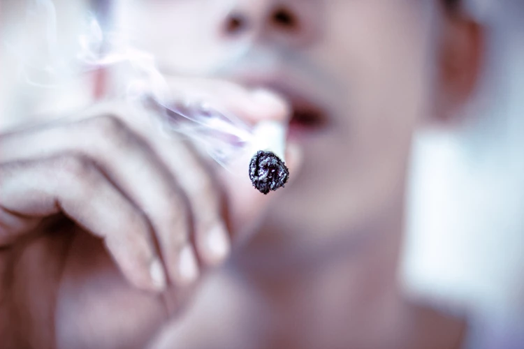 脸上,肖像,人类,人,皮肤,儿童,眼睛,成人,保健,模型,衬衣纽扣,时尚,妇女,漂亮,女士,光明,化妆,嘴唇,特写,头发,化妆品,乐趣,按钮,浆果,微笑,小,手指,头,黑色,水疗中心,青年,粉红色的,瓢虫,爱,笔刷,夏季,性格开朗,宝贝,孩子,生活,豪华,新鲜,嘴里,清洁,女孩,童年,身体,黑莓,甜,护肤,放松,设备,纯度,甲虫,春天,昆虫,关节